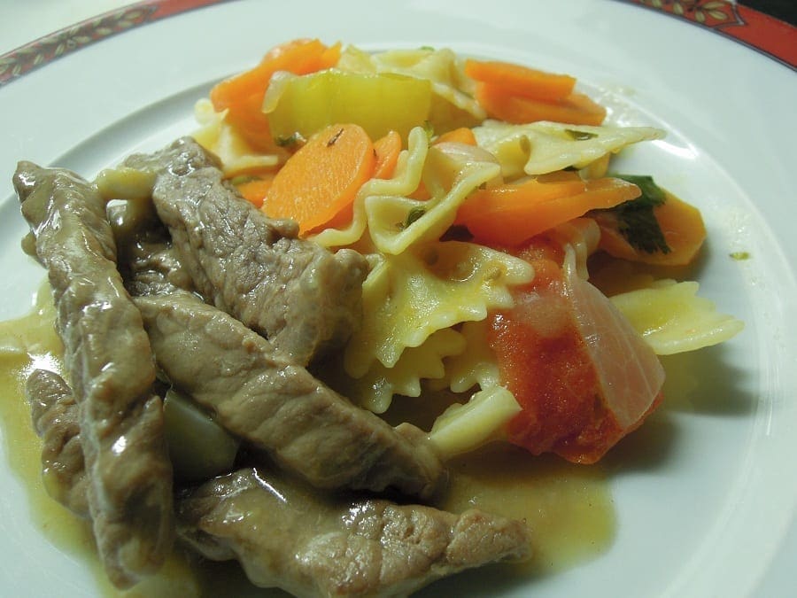 Bife com Lacinhos e Cerveja, do mais prático que há