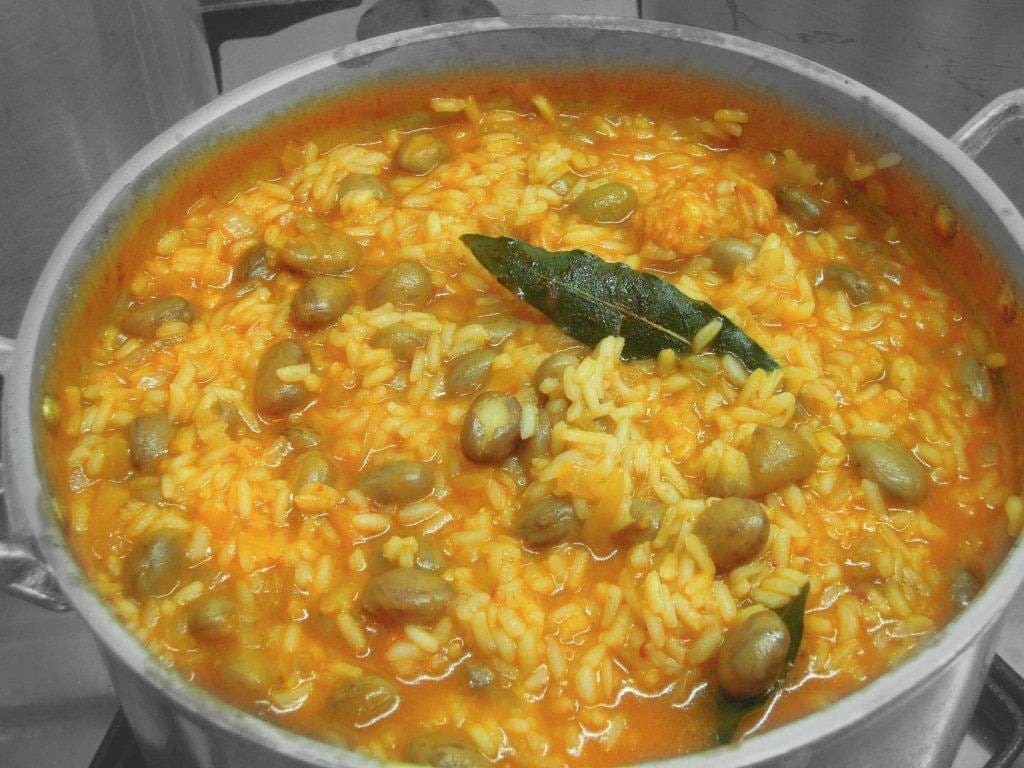 Arroz de feijão com catalão, invenção de última hora