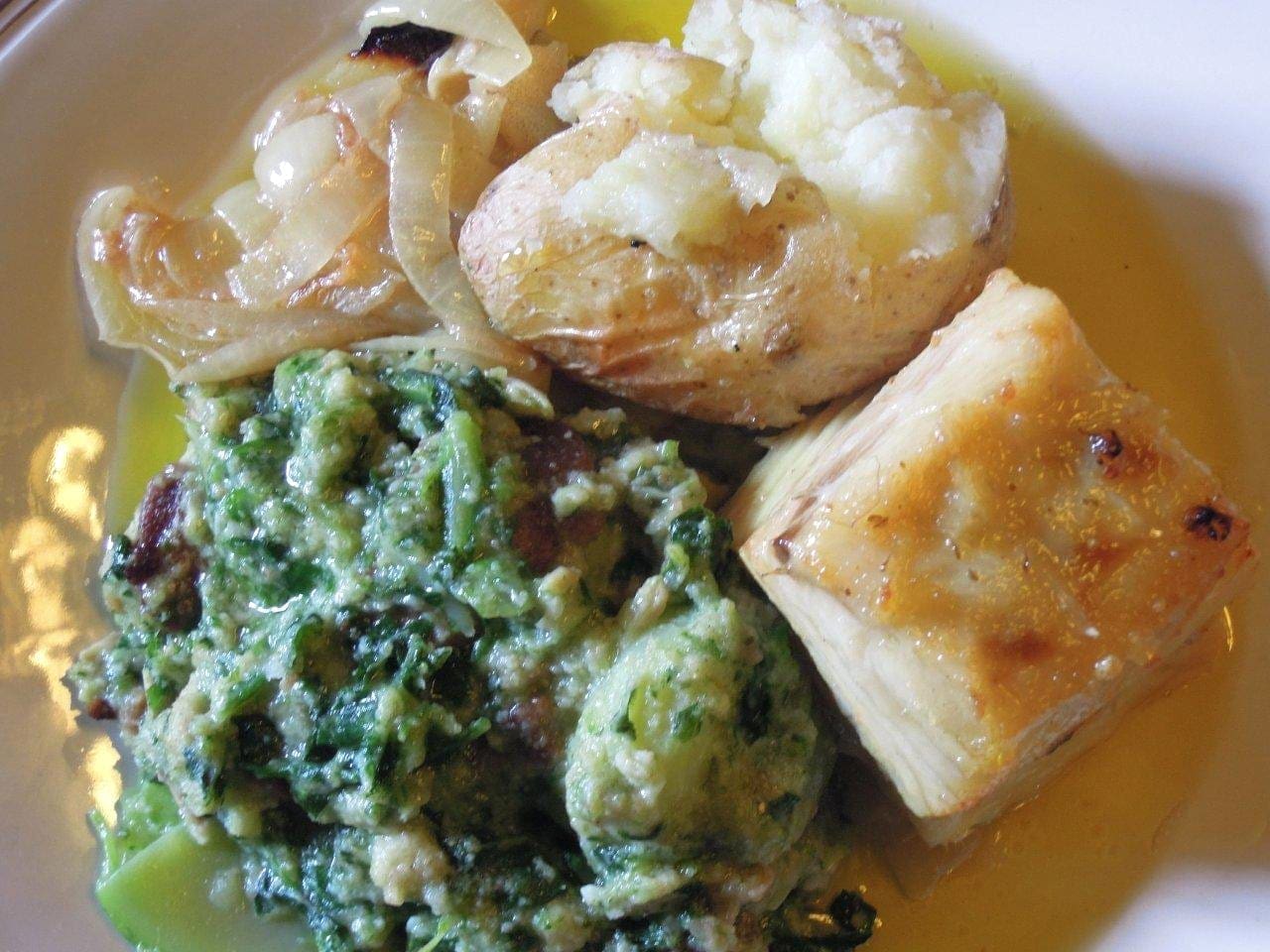 Estamanha com bacalhau, uma espécie de açorda