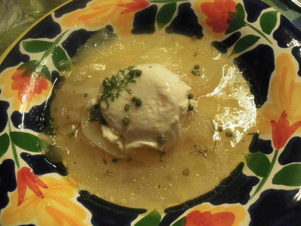 Caldeirada de coentros com batata e ovo