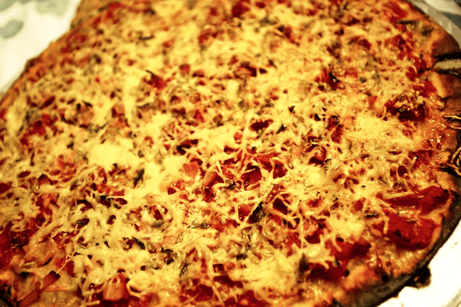 Pizza da Bia, a minha neta que adora cozinhar