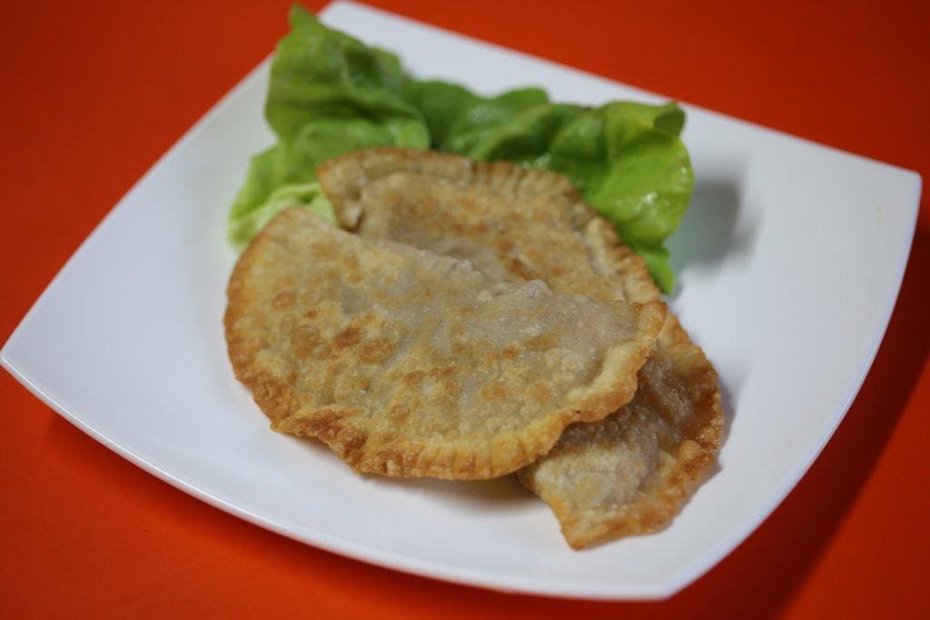 Cheburek de carne picada